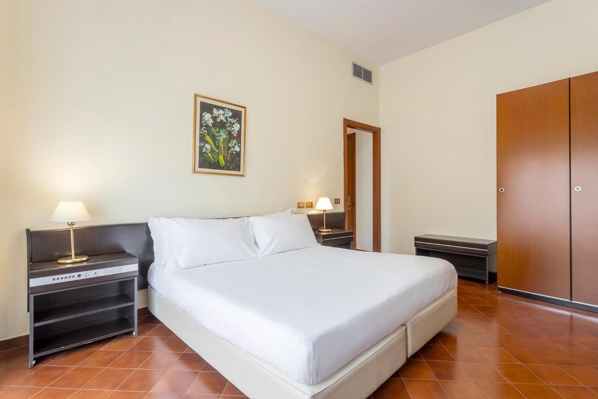 Crisol Europa Hotel Palermo Bagian luar foto